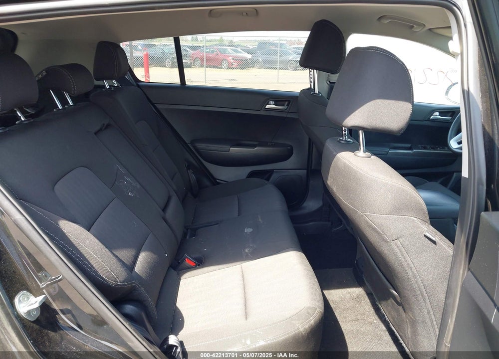 2022 KIA SPORTAGE VIN: KNDPMCAC1N7955899
