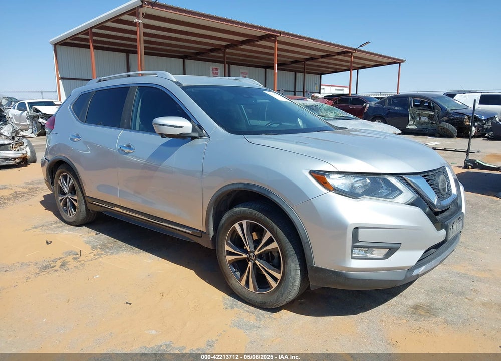 2018 NISSAN ROGUE SL VIN: JN8AT2MT1JW464395