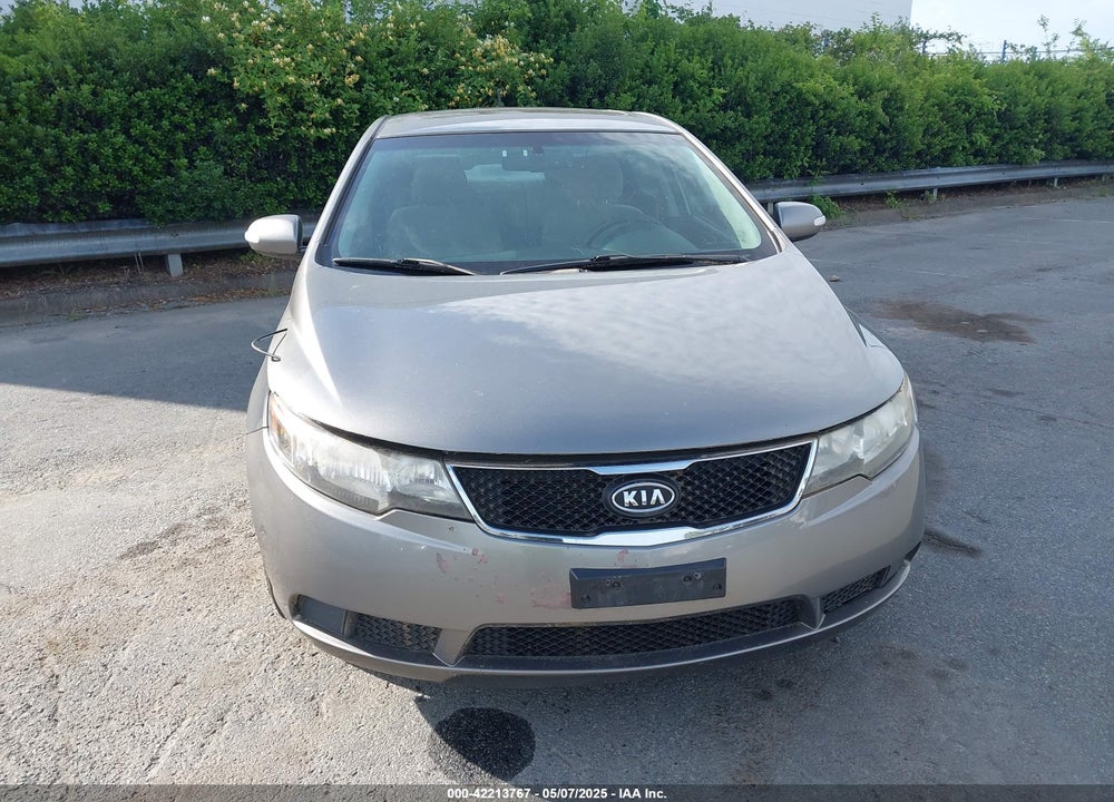 2010 KIA FORTE EX VIN: KNAFU4A2XA5242981