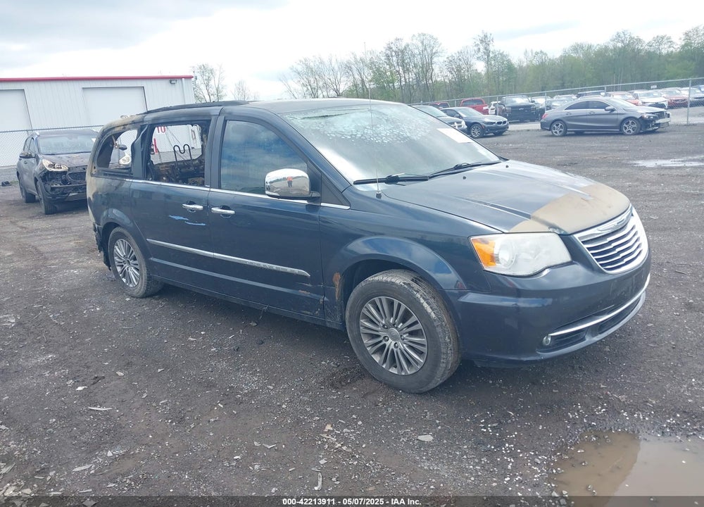 2013 CHRYSLER TOWN & COUNTRY TOURING-L VIN: 2C4RC1CG8DR615873