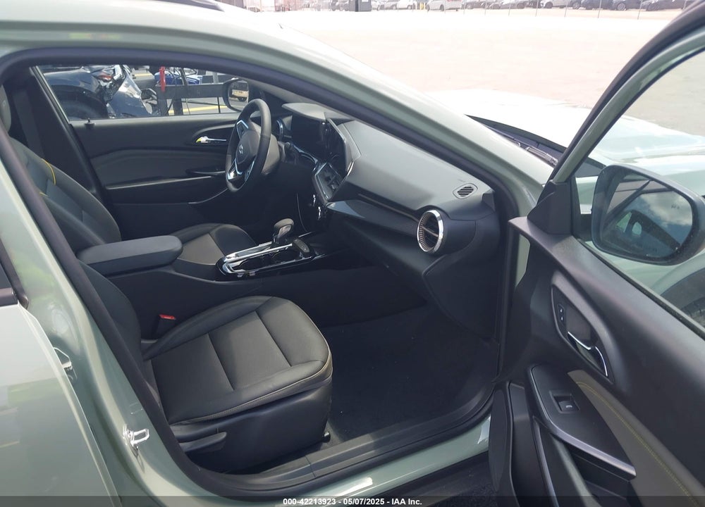 2025 CHEVROLET TRAX FWD ACTIV VIN: KL77LKEP7SC106127