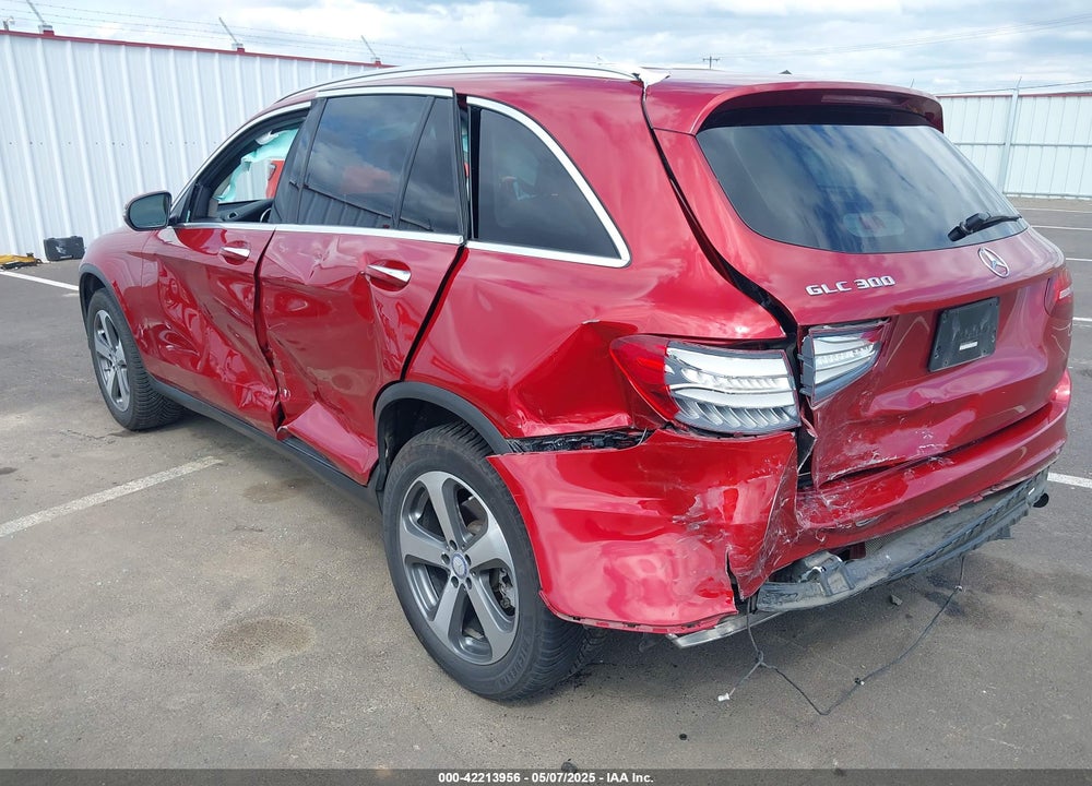 2017 MERCEDES-BENZ GLC 300 VIN: WDC0G4JB2HF192074