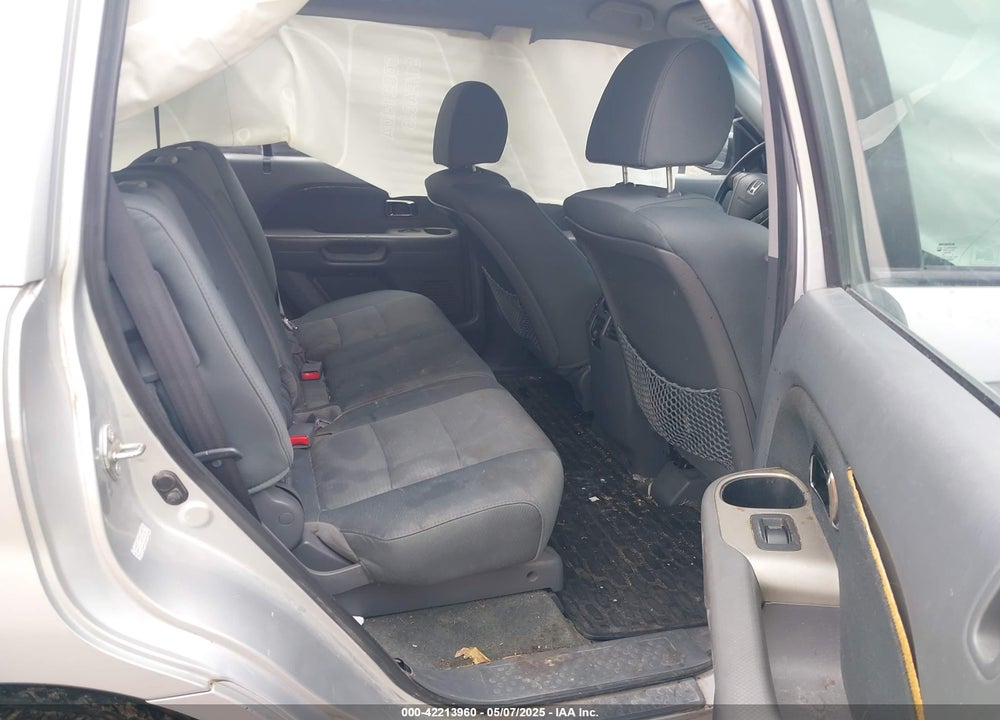 2006 HONDA PILOT LX VIN: 2HKYF181X6H542755