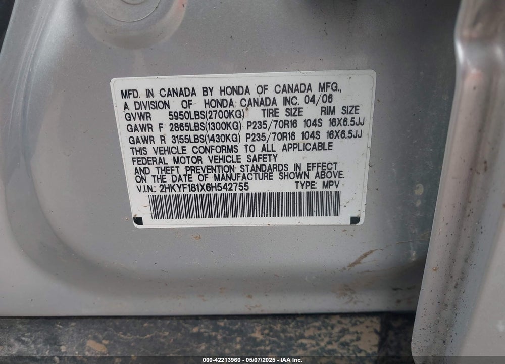 2006 HONDA PILOT LX VIN: 2HKYF181X6H542755