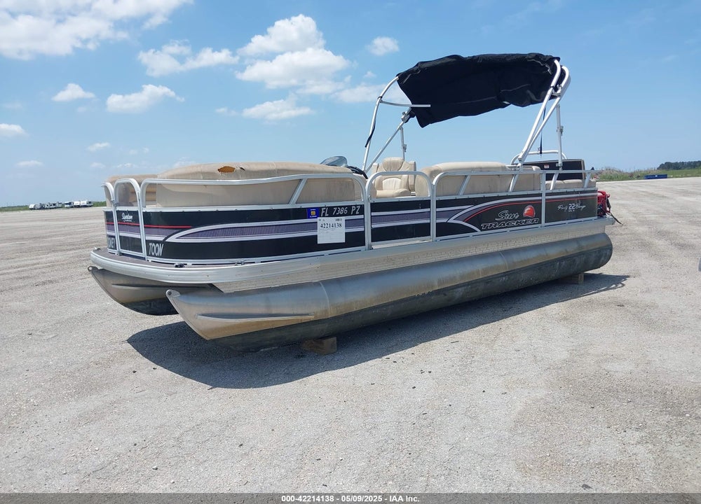 2015 SUNTRACKER OTHER VIN: BUJ15818L415