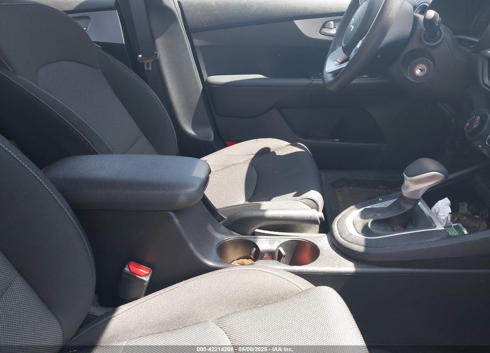 2024 KIA FORTE VIN: 3KPF24AD7RE827219