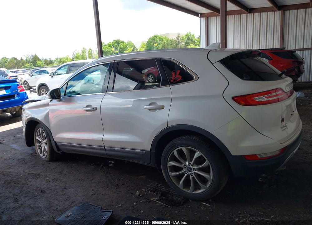 2016 LINCOLN MKC SELECT VIN: 5LMCJ2C96GUJ31882