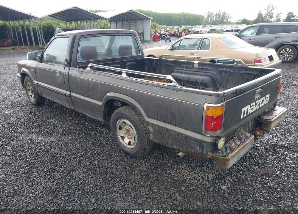 1986 MAZDA B2000 LONG BED VIN: JM2UF211XG0509506