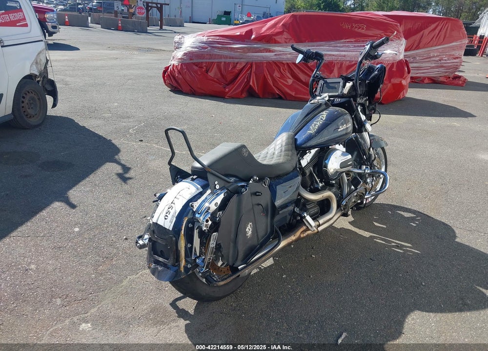 2016 HARLEY-DAVIDSON FLHXS STREET GLIDE SPECIAL VIN: 1HD1KRM18GB692060
