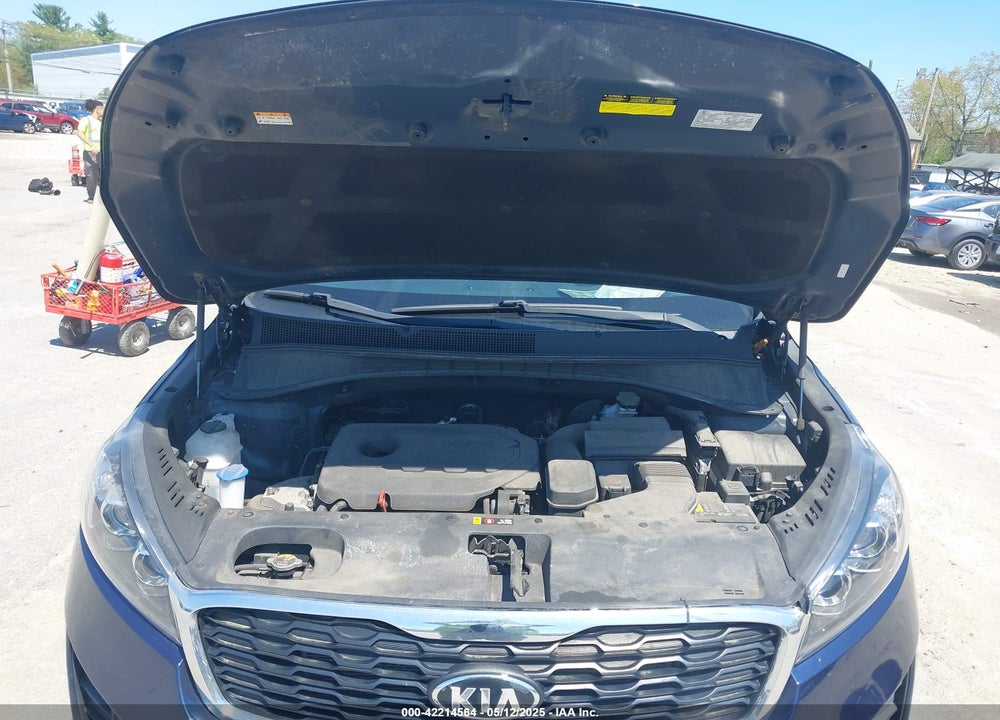 2019 KIA SORENTO VIN: 5XYPGDA32KG433827