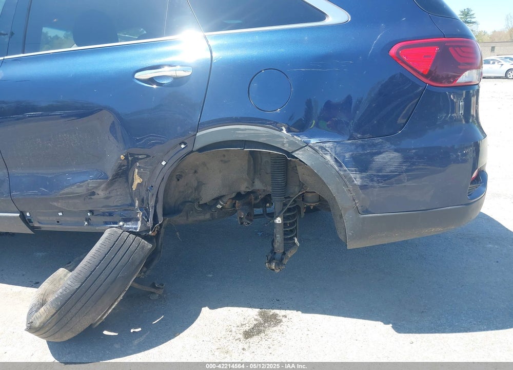 2019 KIA SORENTO VIN: 5XYPGDA32KG433827
