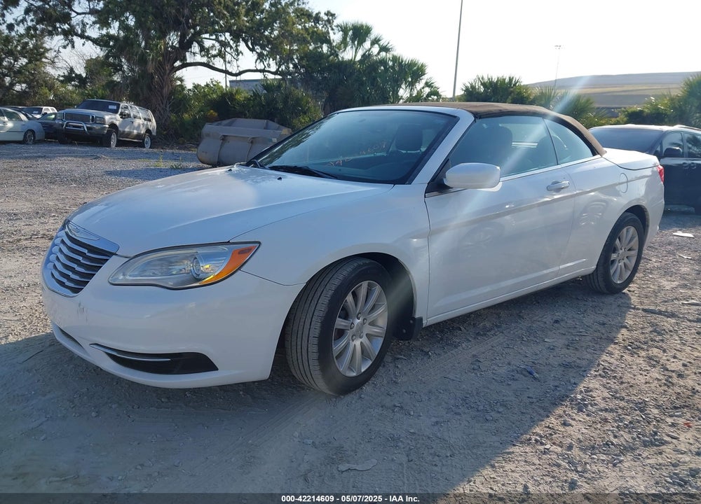 2012 CHRYSLER 200 VIN: 1C3BCBEB2CN139225