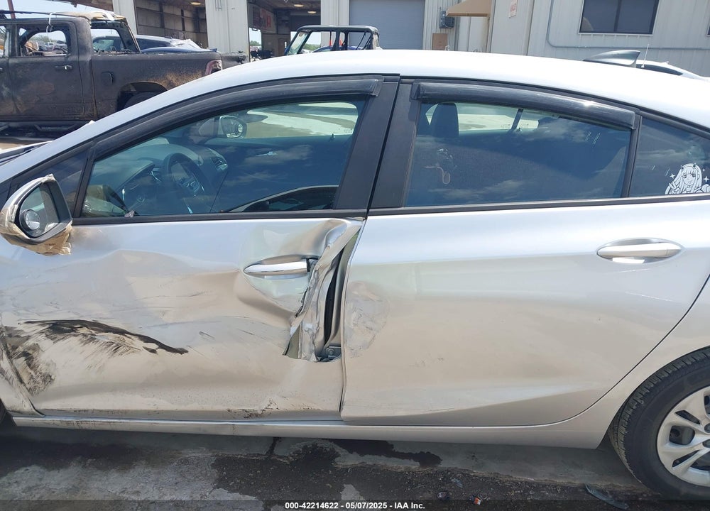 2019 CHEVROLET CRUZE VIN: 3G1BC6SM9KS603603