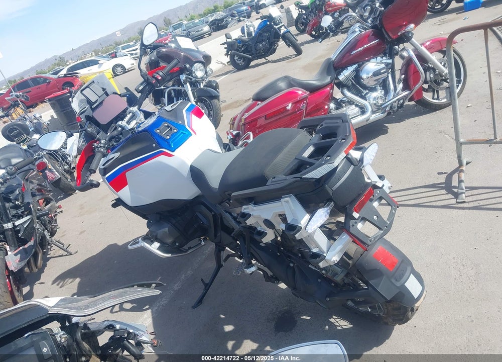 2025 BMW R 1300 GS ADVENTURE VIN: WB10M3306S6K81669