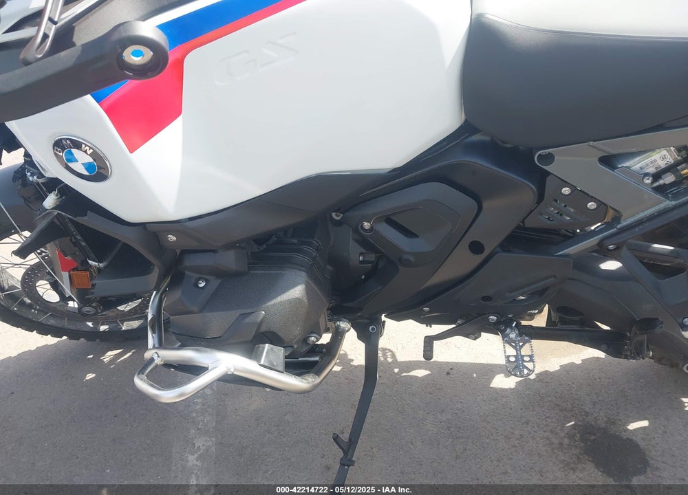 2025 BMW R 1300 GS ADVENTURE VIN: WB10M3306S6K81669