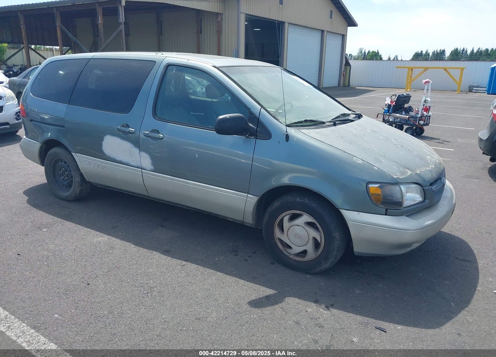 2000 TOYOTA SIENNA XLE VIN: 4T3ZF13C7YU311496
