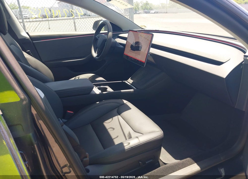 2024 TESLA MODEL 3 LONG RANGE DUAL MOTOR ALL-WHEEL DRIVE/REAR-WHEEL DRIVE VIN: 5YJ3E1EA3RF784002