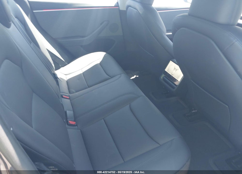 2024 TESLA MODEL 3 LONG RANGE DUAL MOTOR ALL-WHEEL DRIVE/REAR-WHEEL DRIVE VIN: 5YJ3E1EA3RF784002