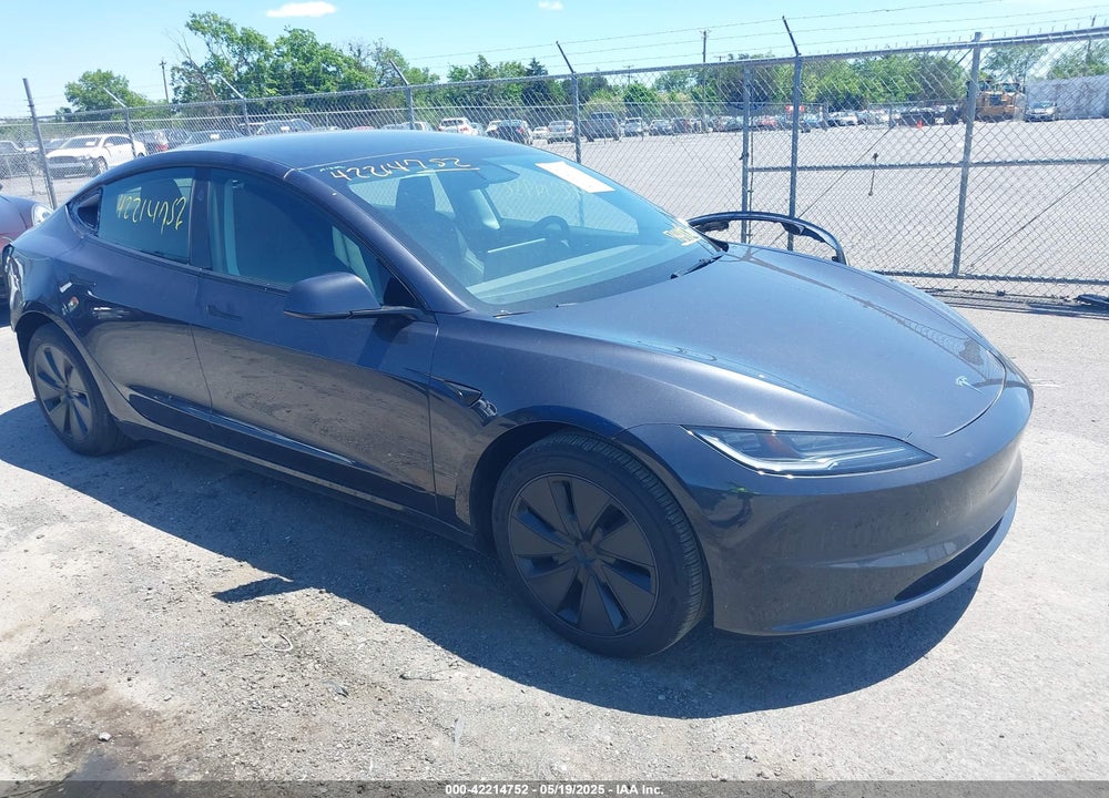 2024 TESLA MODEL 3 LONG RANGE DUAL MOTOR ALL-WHEEL DRIVE/REAR-WHEEL DRIVE VIN: 5YJ3E1EA3RF784002