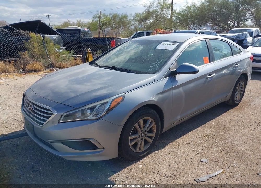 2016 HYUNDAI SONATA VIN: 5NPE24AFXGH285362