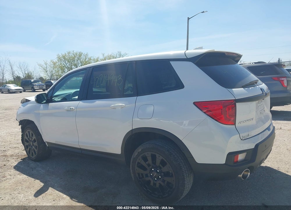 2023 HONDA PASSPORT VIN: 5FNYF8H58PB023201