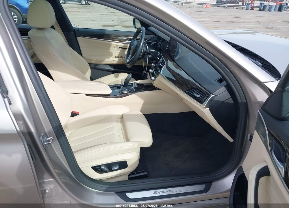 2019 BMW 530I VIN: WBAJA5C56KWA58071