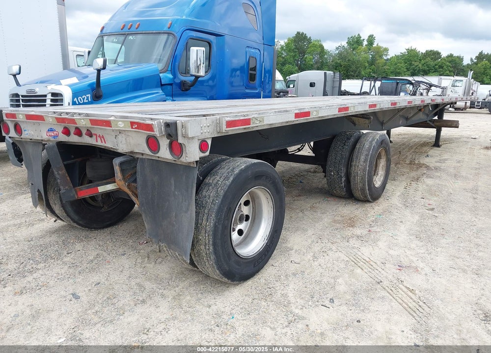 2015 UTILITY TRAILER MFG FLATBED TRAILER VIN: 1UYFS2481FA268804