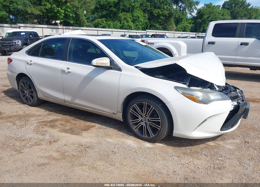 2016 TOYOTA CAMRY SE VIN: 4T1BF1FK4GU142629