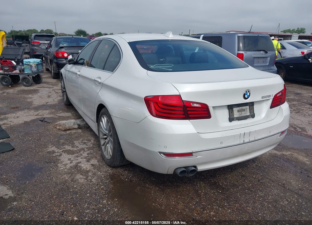 2015 BMW 528I VIN: WBA5A5C53FD519548