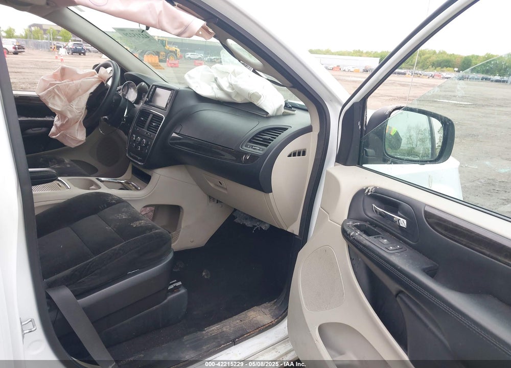 2016 DODGE GRAND CARAVAN SXT VIN: 2C4RDGCG1GR340996
