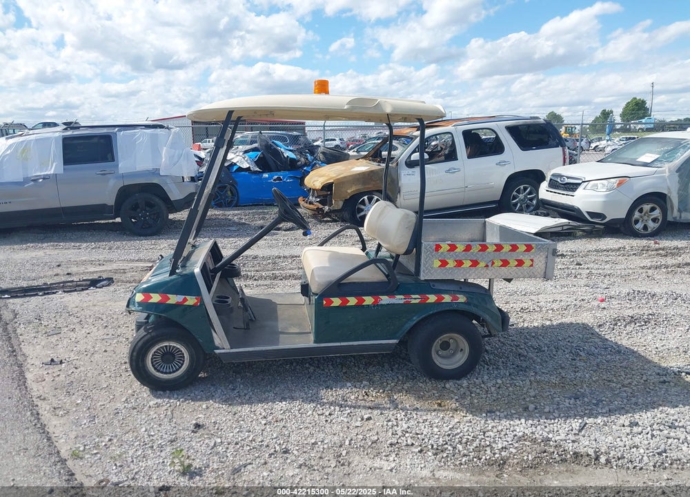 2004 CLUB CAR AQ VIN: 00000A00420393553