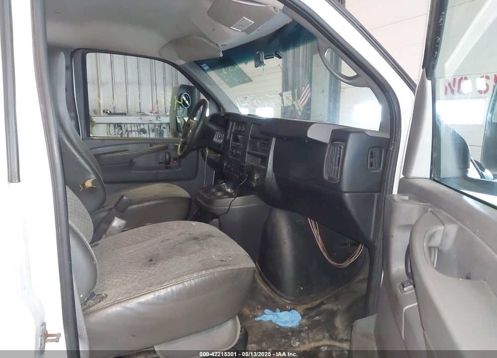 2013 CHEVROLET EXPRESS CUTAWAY 3500 VIN: 1GB0G2CG8D1152953