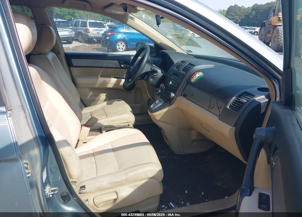 2011 HONDA CR-V VIN: 5J6RE3H40BL012811