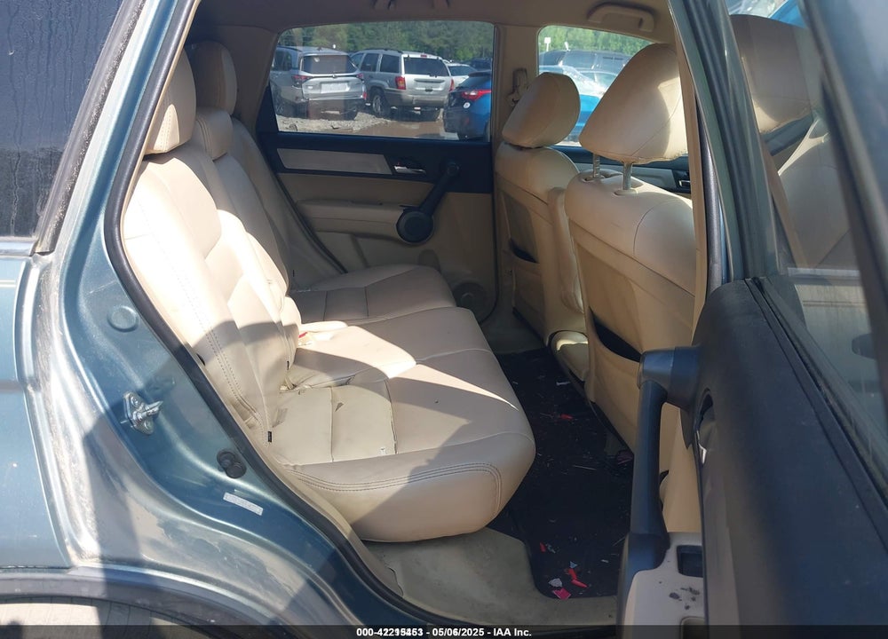 2011 HONDA CR-V VIN: 5J6RE3H40BL012811