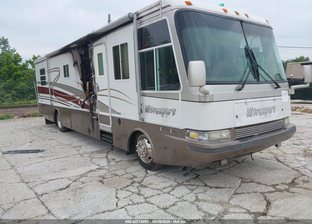 1998 FREIGHTLINER CHASSIS VIN: 4UZ6XJBA7WC921221