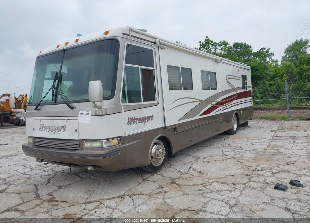 1998 FREIGHTLINER CHASSIS VIN: 4UZ6XJBA7WC921221