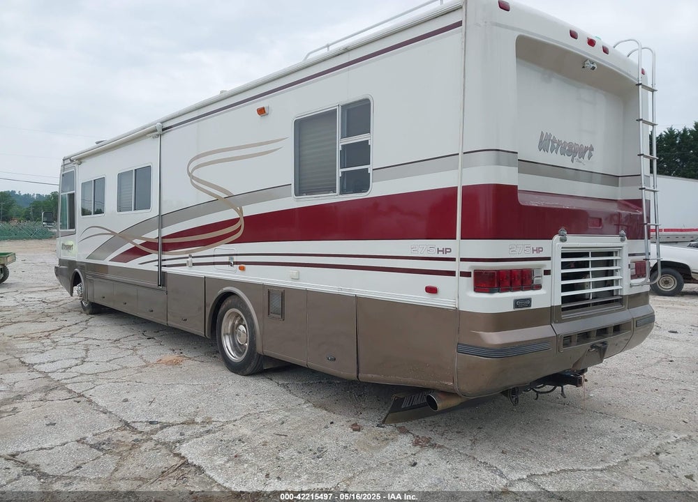 1998 FREIGHTLINER CHASSIS VIN: 4UZ6XJBA7WC921221
