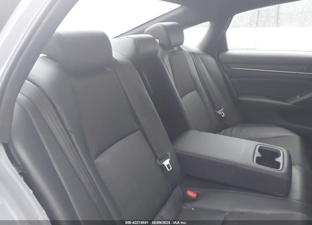 2022 HONDA ACCORD VIN: 1HGCV2F39NA003526