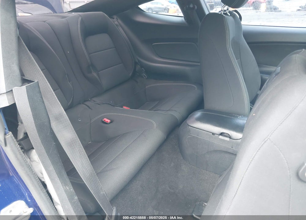 2015 FORD MUSTANG VIN: 1FA6P8AM2F5321402