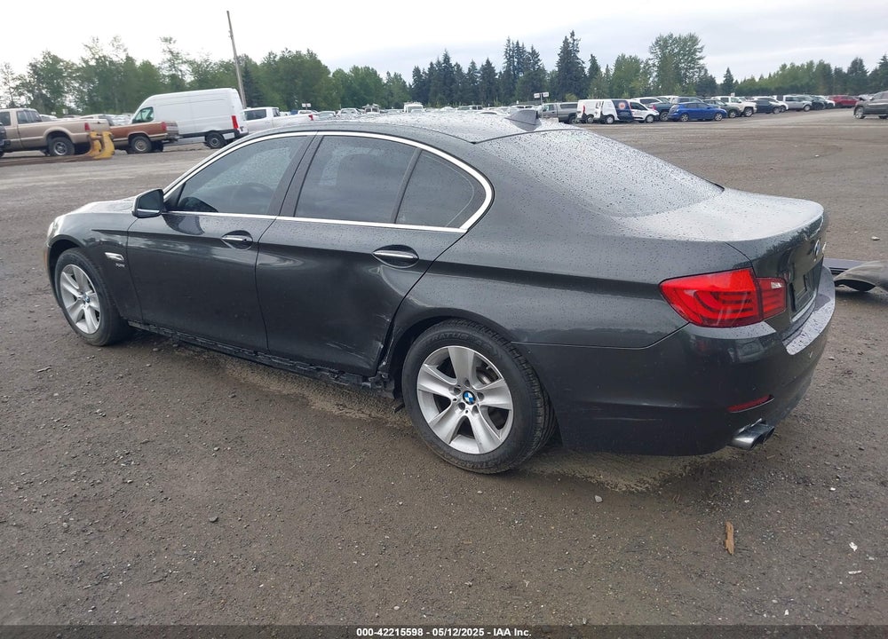 2012 BMW 528I XDRIVE VIN: WBAXH5C58CDW04658