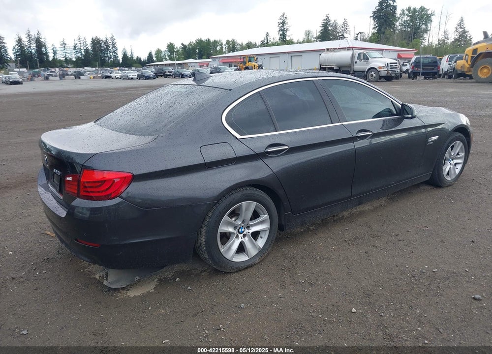2012 BMW 528I XDRIVE VIN: WBAXH5C58CDW04658