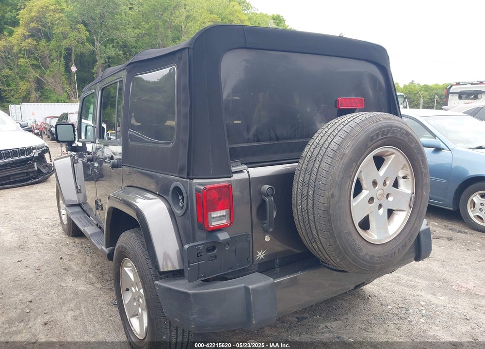 2016 JEEP WRANGLER UNLIMITED VIN: 1C4HJWEG1GL252860
