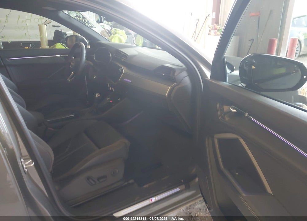 2022 AUDI Q3 VIN: WA1EECF38N1139153
