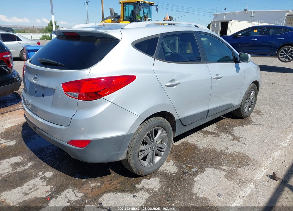 2014 HYUNDAI TUCSON SE VIN: KM8JU3AG7EU871429