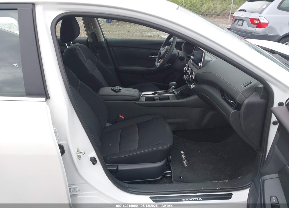 2024 NISSAN SENTRA SV XTRONIC CVT VIN: 3N1AB8CV1RY221651