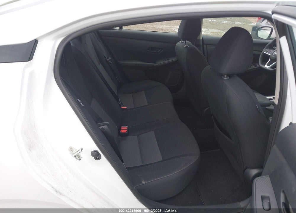 2024 NISSAN SENTRA SV XTRONIC CVT VIN: 3N1AB8CV1RY221651