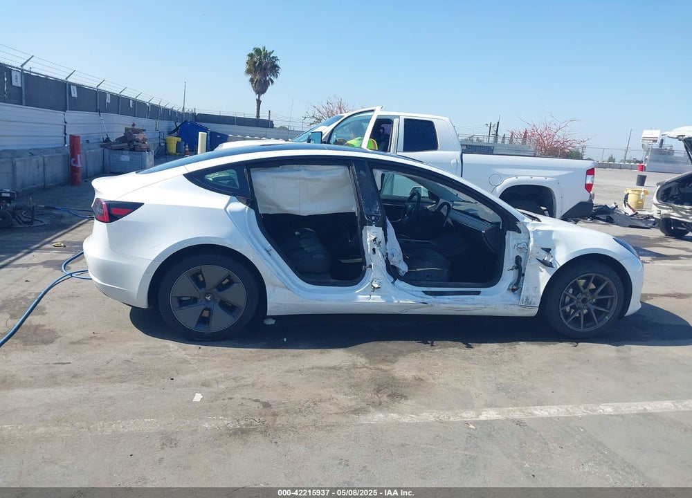 2022 TESLA MODEL 3 REAR-WHEEL DRIVE VIN: 5YJ3E1EA7NF124930