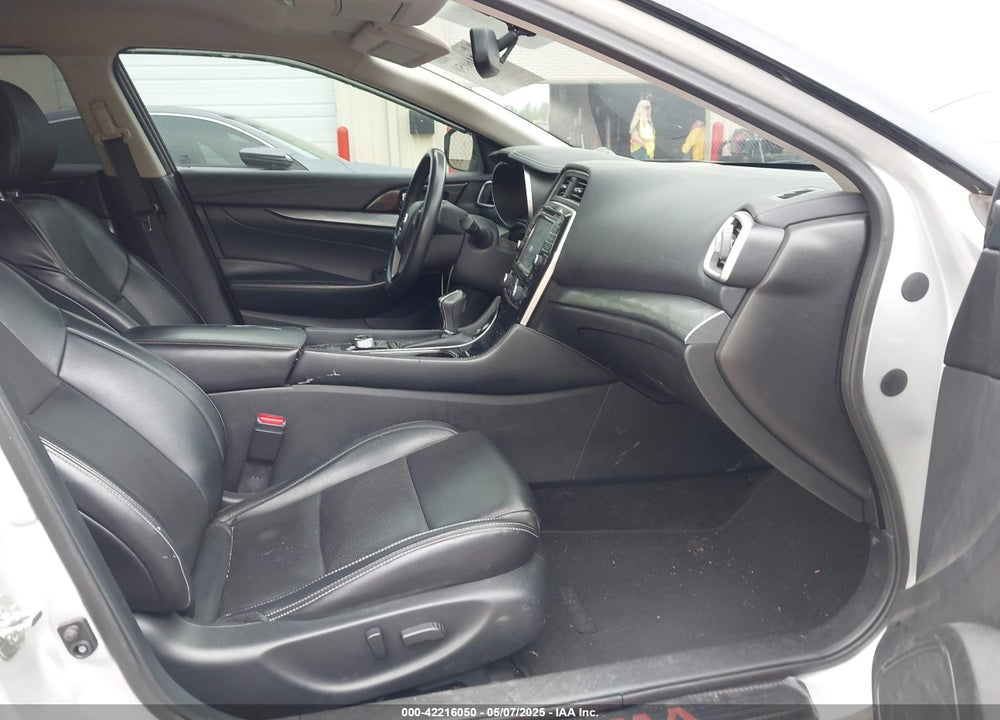 2018 NISSAN MAXIMA VIN: 1N4AA6AP8JC379772
