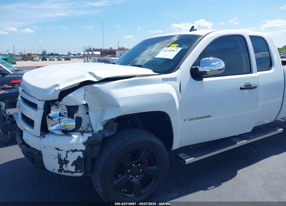 2008 CHEVROLET SILVERADO 1500 VIN: 1GCEC19X68Z113610
