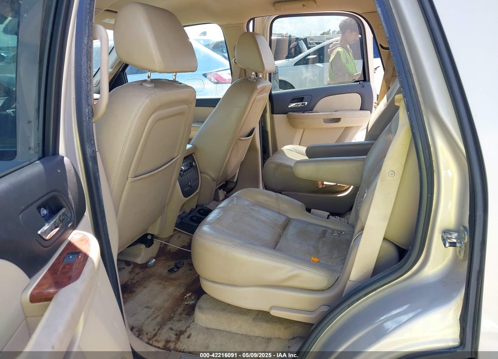 2007 CHEVROLET TAHOE LT VIN: 1GNFC13037R356376